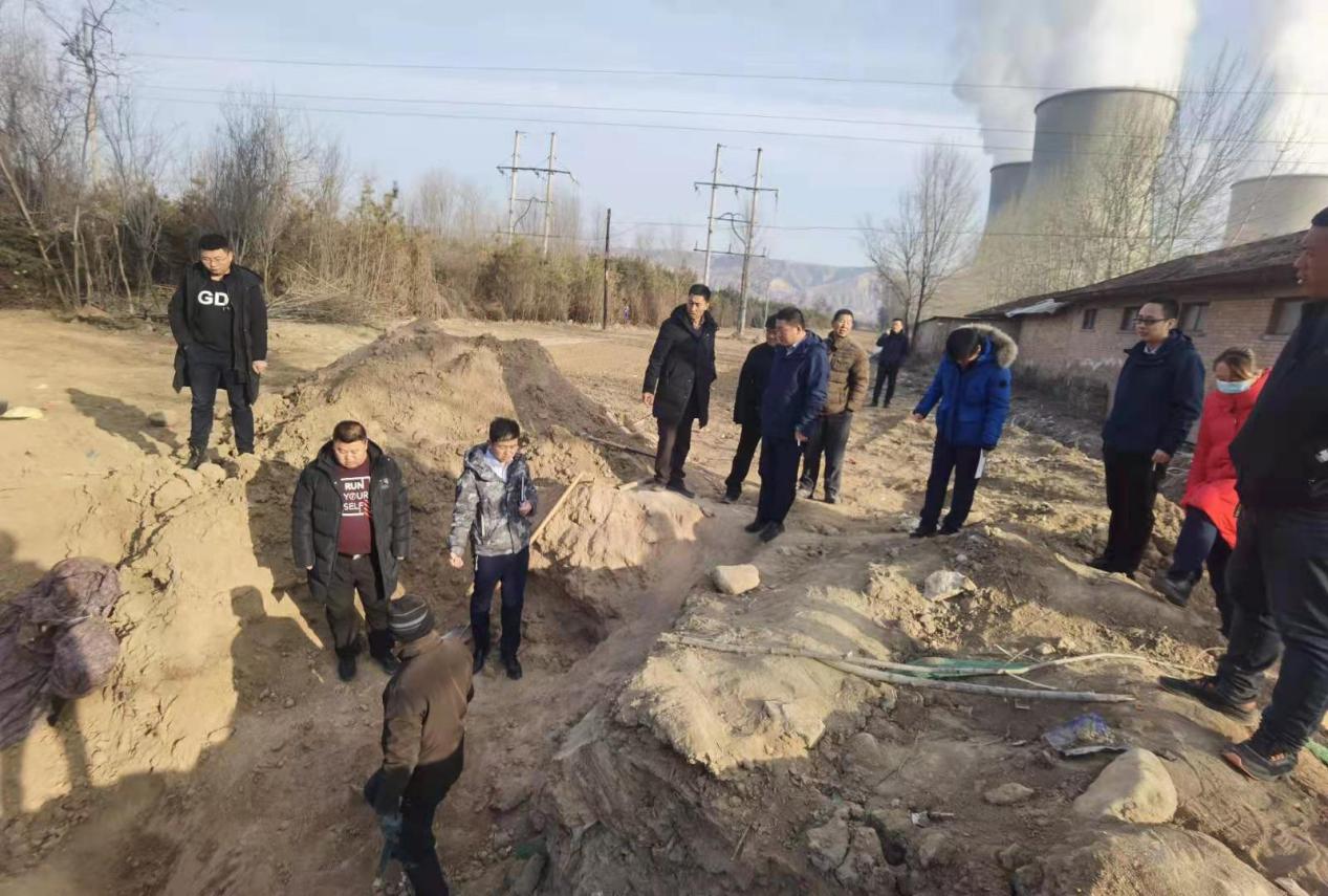 泓源公司组织开展米兰官方站网页版-米兰MiLan（中国）工业园区供热三期（东七路—泾河大道段）工程竣工验收(图2)
